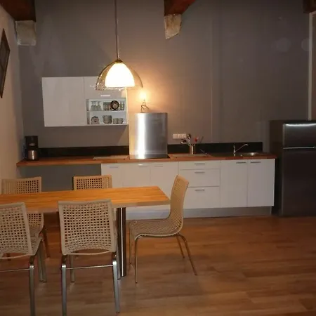 Apartment With One In Lyon, With Wonderful View And Wifi *